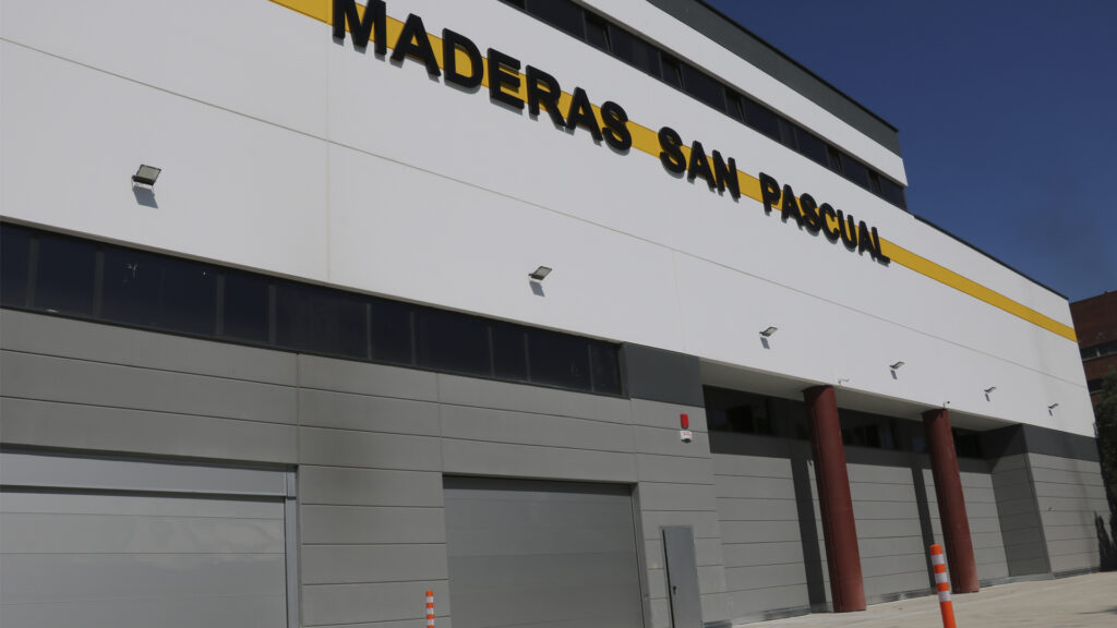 Nave industrial para Maderas San Pascual
